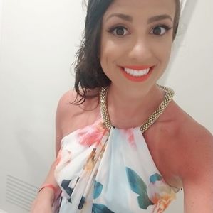 Meet your Posher, Clarissa